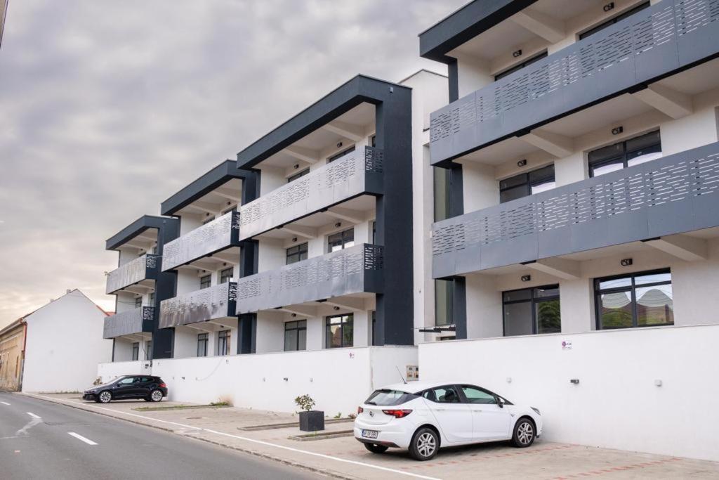 Bb Residence Arad Luaran gambar