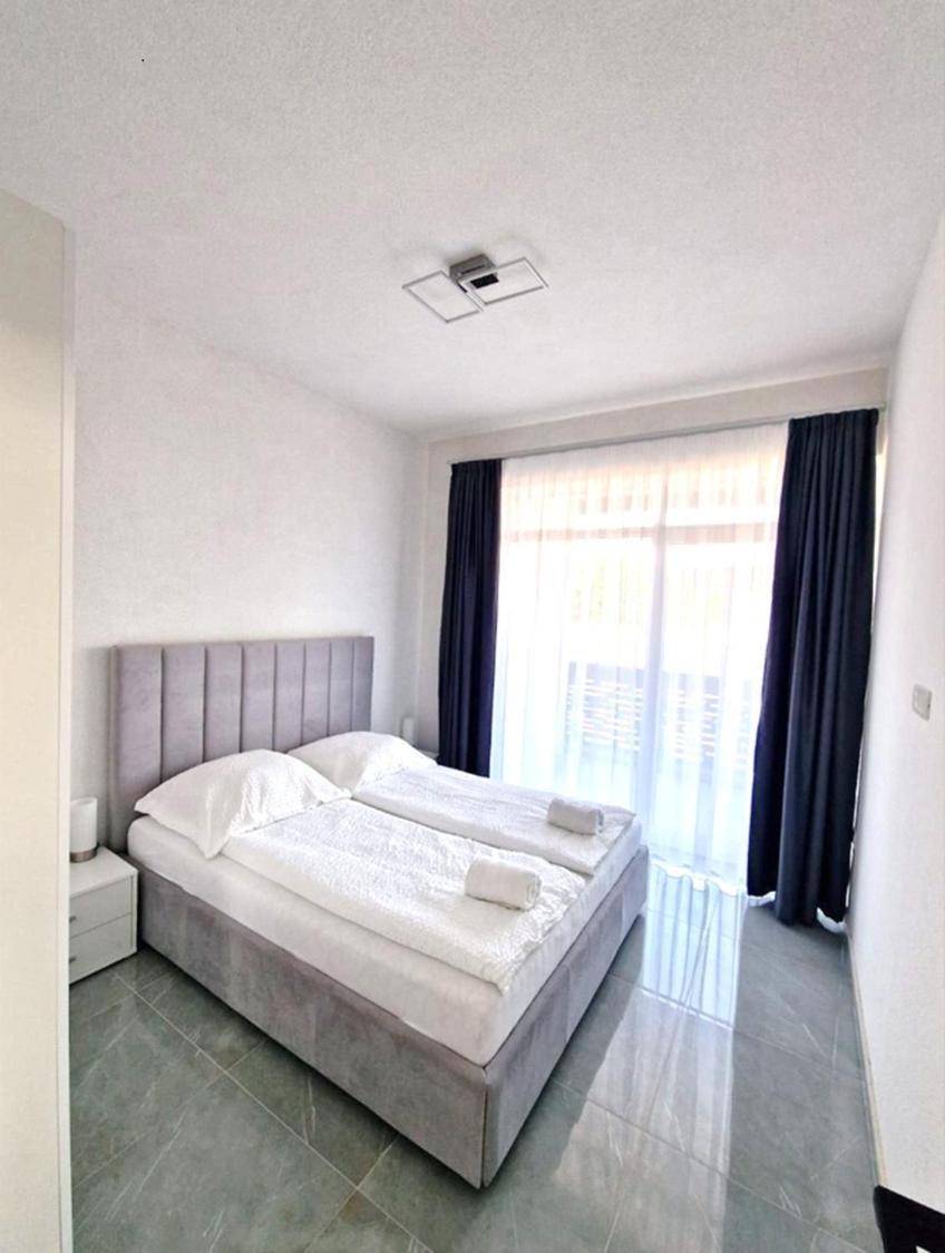 Bb Residence Arad Luaran gambar